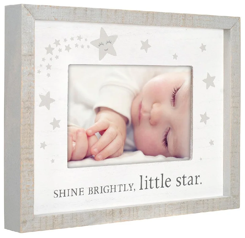 Malden : 4X6 Shine Bright Little Star Rustic Frame